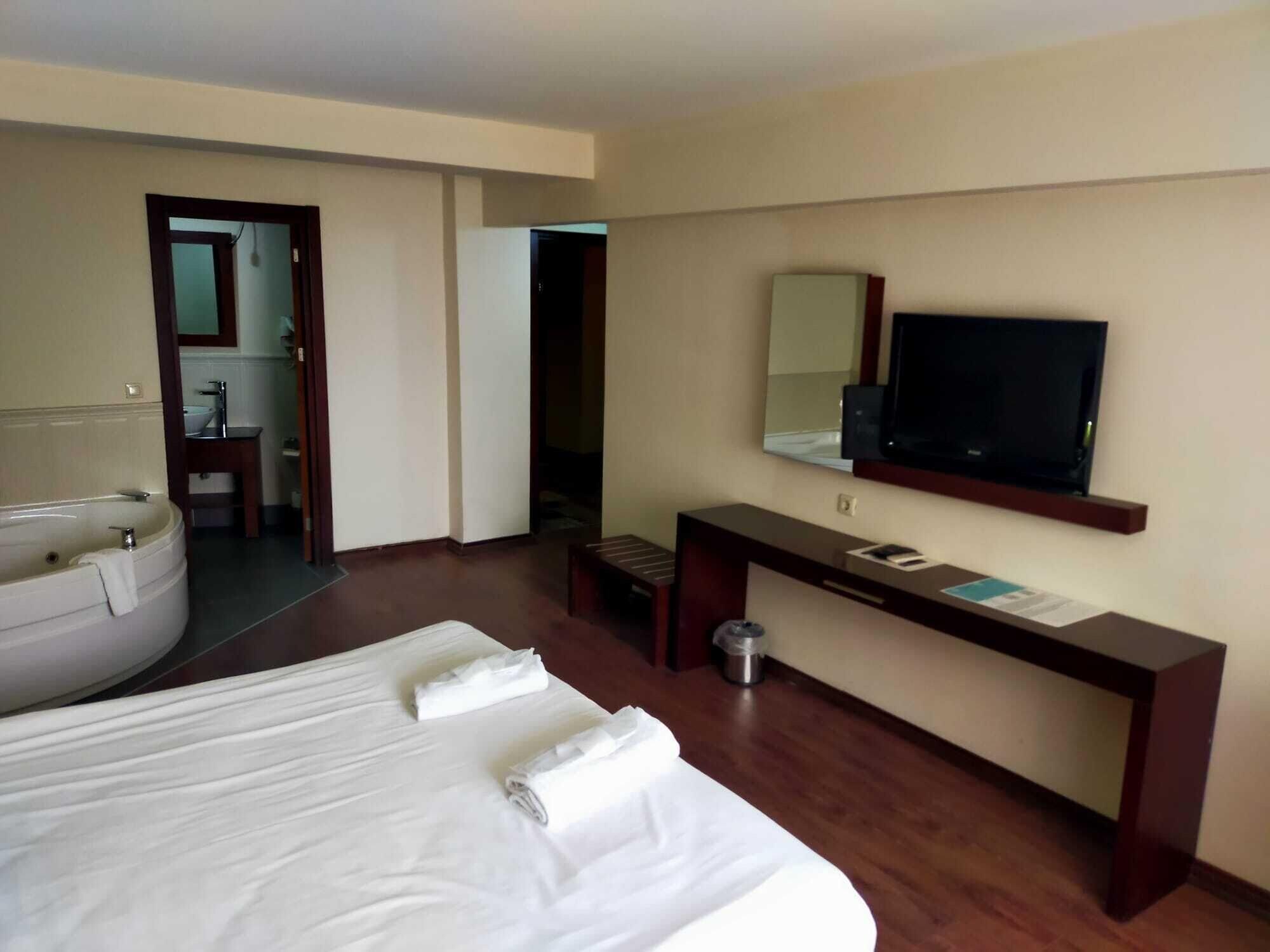 Tiara Thermal & Spa Hotel Bursa Esterno foto
